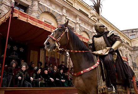        . 2013  -  Scene of the prologue in Romeo and Juliet film by Carlei