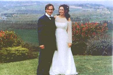 Roberto and Nadine on their wedding day. 2003