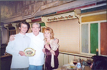 Olga and Vladimir with Giorgo Gioco, the chef of the restaurant 12 Apostoli in Verona